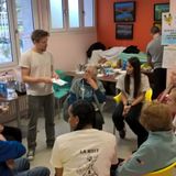 Au fil de leur histoire - Les jeunes, les vieux au foyer Huot