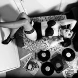 Dulce y Dandy Presenta "Ritmo y Soul" Soulie Freak