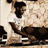 Deejay sam brown live @ papas beach club 13/11/ 2012