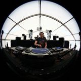 Warren Fellow - Fridays 003 (SuperFreitag @ FreshFM) (02.11.12)