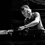Jeff Mills Live at "Axis presents Halloween" @ LUNErS (Tokyo-Japan) - 31-10-2002 - part 5