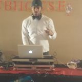 Turn Up Session. Playing around with different genres of music. Hope you like it!