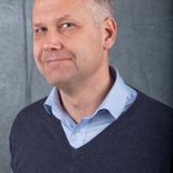 Jonas Sjöstedt (V) valtalar på Vallby Centrum, 2014-09-07
