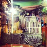 DJgr◯un土/ m.g.f.m.sleeping in hutte mix