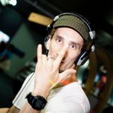 Dj Eduardo Namztin from In The Baarrnaa... LET'S GO PLAY!.
