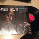 kind of blue de miles davis musica en petroleo