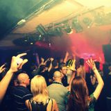 Andee J + MC Cox live at Monkey Madness, 29.6.12