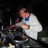 LIQUID SESSIONS.......DJ TRICKY D....FLEX FM