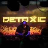 Detoxic- Record from Let It Roll Warm Up @ Sfinks700