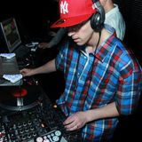 91.5 THE BEAT - MIDDAY MIX NOV 4