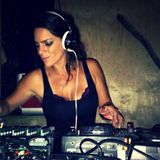 Kirsti Hugo LIVE at the Upperground feat Neil Gain with live sampling and percussion