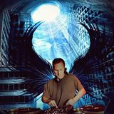 THE ILLUSIONMIST (LIVE)