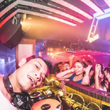 DJ Andrew T 987 Anthems with AOS DJs 70