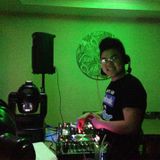 Bang Your Head 000 - House Party