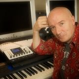 Sticks show with Midge Ure