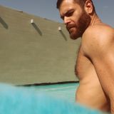 MA NOU SO|||Pool side||| N.3