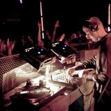 Addison Groove (50 Weapons Records) @ Sinden Radio Show, Kiss 100.0 FM (04.06.2012)