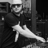 Dj Le San - Deeper & Deeper.