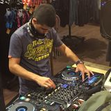 House World Radio Show - Episode 012 - Dj Toro (Natural Rave Festival edition)