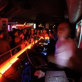 DJ WORLD RADIO FREE PARADISE BY MIGUEL ALANIS @ HOOKA LOUNGE ABRIL 11 2015 PART. 2
