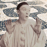Pierrot Lunaire dreams of Brazil