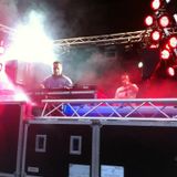 a quick 90's hit mix :)