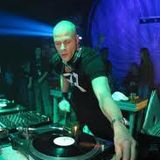 Adam Beyer - live @ Palazzo (01-09-2000)
