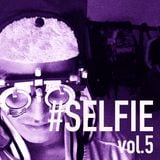 #SELFIE vol.5 - TECHxTACY -