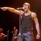 D'Angelo - Live! - Stockholm, Sweden 2000