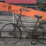 minimal mixery 17 - rusty old bike in amsterdam edition.