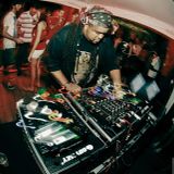 DJ RUCKUS - Careys FULL THROTTLE THURSDAYS Live-to-air 106.9FM The X - Nov.01.2012 - PART 2