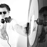 Xilent (Audioporn Records, Mainframe Recordings) @ Kiss FM presents, Kiss 100.0 FM (31.05.2012)