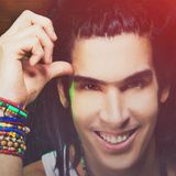 Andres Cuervo en Popticular.com