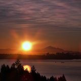 the sun comes up