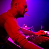 2ª hora ESSENCE of music by Ian De Mar_Locafm 90.4 Especial ( Paul Kalkbrenner ).