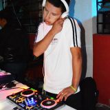 Pierdo La Cabeza MIX REGGAETON VS ELECTRO LIVE VOL 1 2015 Dj BLASS