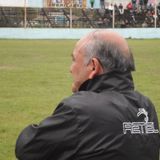"No me molestaría jugar con juveniles, no sirve ascender con 18 jugadores de afuera", Santangelo