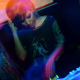 dj set for playground + Housekeepers Poolparty / It's getting warm in here