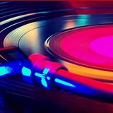 Set mezclado por Dj Ray Abarca grabado en Le Dome Discotheque en los 80´s transmitido en "Memories"
