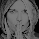 KLAUDIA GAWLAS - DasDing Radioshow 7/2015