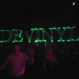 Devinyl - Dark N Dangerous Decibels - D'N'B Set 2000/01