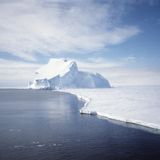 Ice - An hours laid back house mixset - tech - progressive and just good house!