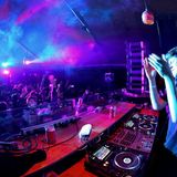 Mano Le Tough - Warung Beach Club 27/07/2013