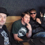 The Mainstream - 12/11/11 - Walking On Broken Glass