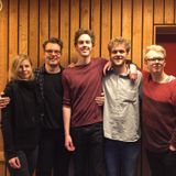 Fredagsradio m. William. Quiz E14 vs F15, Jonas På Tur, Øjvind Undres, Smag På Lars Due & Panelet.