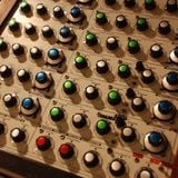 Synthfunk Holiday Monday