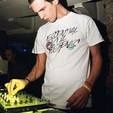 Rhadoo @ El CZR Birthday 2010 (Set bun)