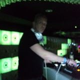 Manic Deejays @ Vibe Club --- Gert-n playing