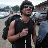 Da dieci mesi sta girando il mondo! Il racconto del giovane veronese non vedente Alessandro Bordini