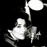 Brunetka wieczorową porą on radiojazz.fm